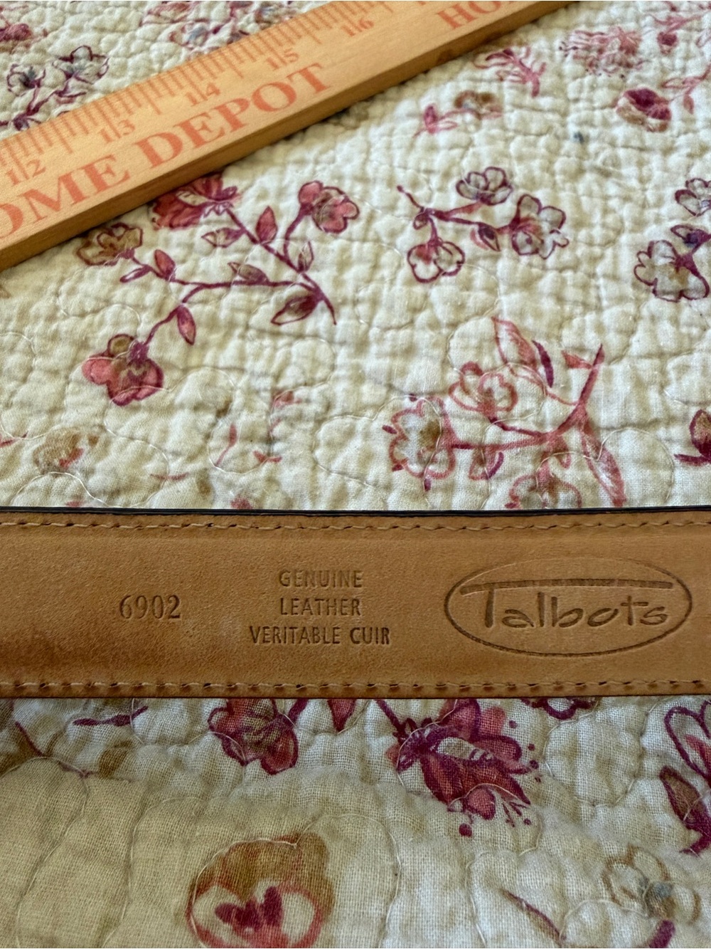 Talbots Black Leather Belt with Gold Buckle - Picture 6 of 7